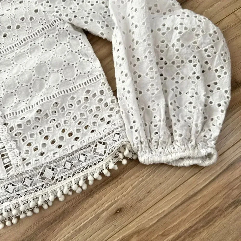 ZARA | White Lace Eyelet Button Up Balloon Sleeve‎ Blouse | Size Large